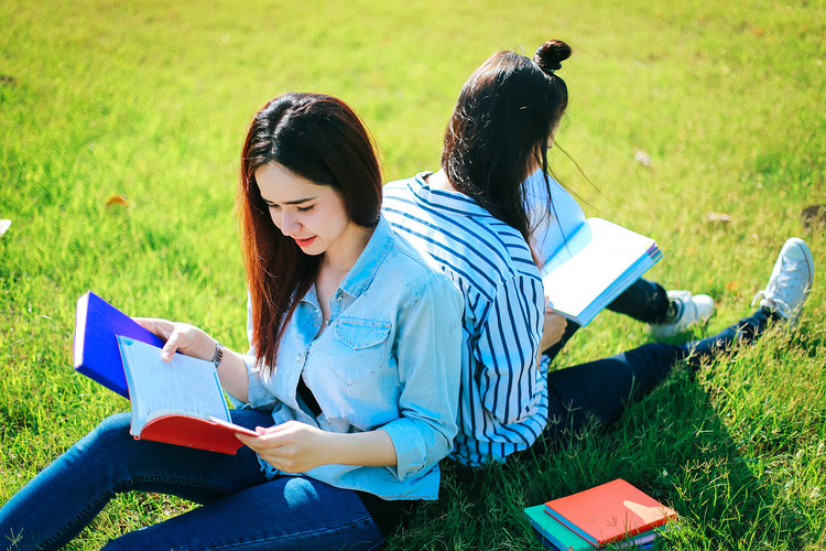 大学生国家助学金申请理由200字左右(三篇)